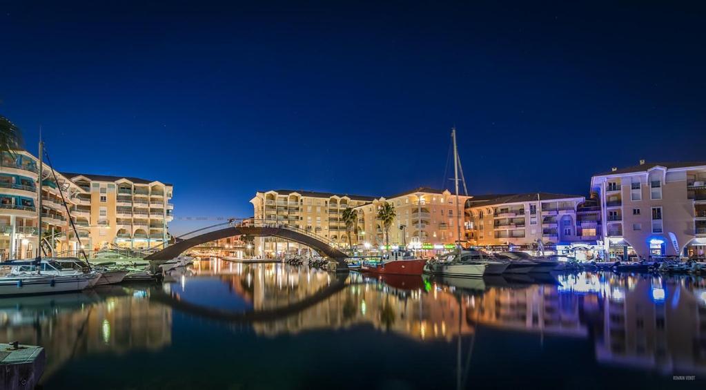 Appartement Frejus Avec Jardin, Piscine, Plage, Tennis Dış mekan fotoğraf