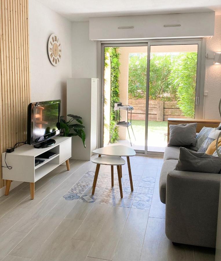 Appartement Frejus Avec Jardin, Piscine, Plage, Tennis Dış mekan fotoğraf