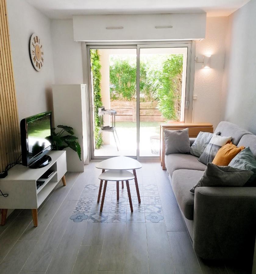 Appartement Frejus Avec Jardin, Piscine, Plage, Tennis Dış mekan fotoğraf
